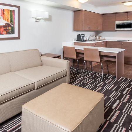 Microtel Inn & Suites By Wyndham Fort Saint John Fort St. John Dış mekan fotoğraf